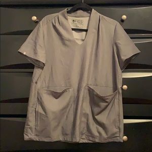 Figs Graphite Banepa Scrub top size Large